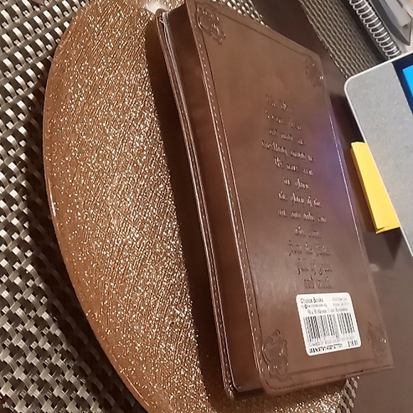 SOLDDD Choice Books Luxe Leather W/ Gilt Edges (Bundle of 2) Journals with sc… - Picture 11 of 13